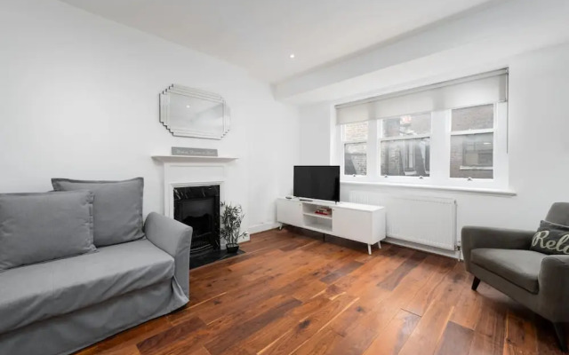 Central London 3 Bed Flat FS4