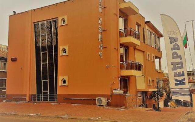 Hotel Kedara Бургас вид на фасад