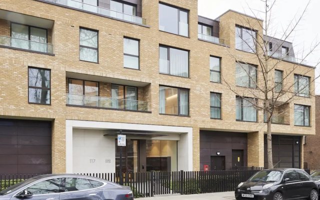 Sonder — Aird House