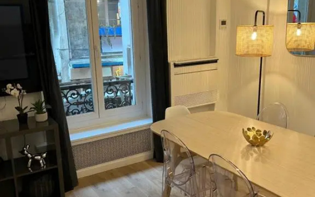 Notre Dame - Stylish Apartment