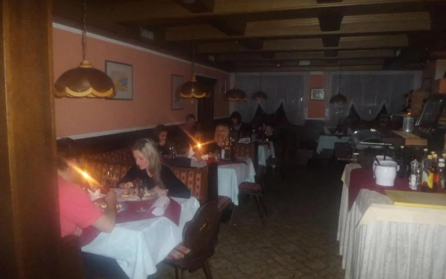 Hotel Dolomitenhof