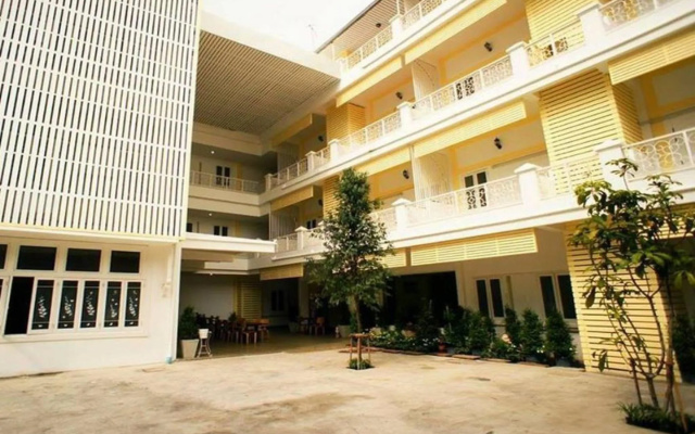 Excel Hotel Bangkok