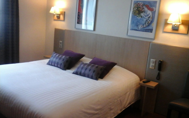 Hotel Carmin