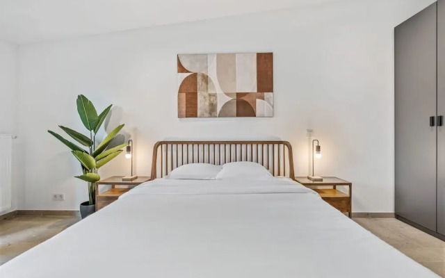 Charming Clausen Getaway Serene ID209