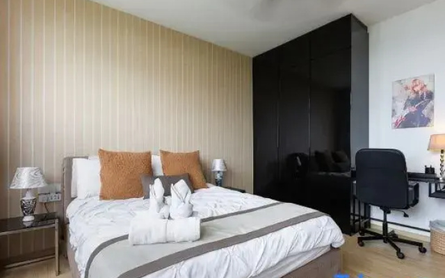 Island Plaza Seaview Family Suite l 5 Pax