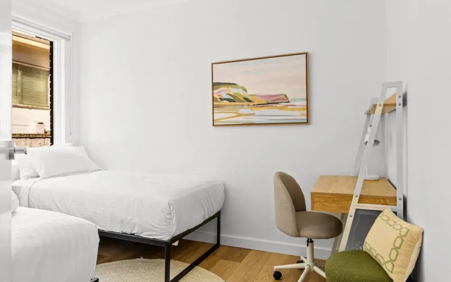 Gorgeous 3-bed Manly Pad, Short Walk to the Beach
