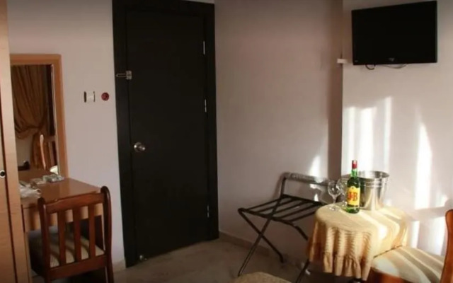 Akdeniz Hotel