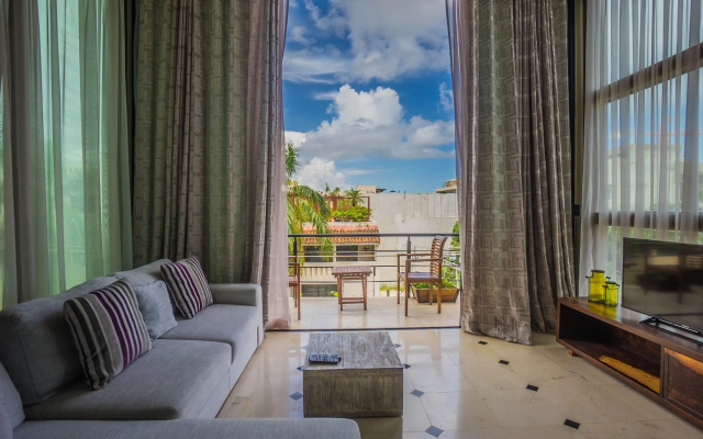 Lotus Luxury Condo