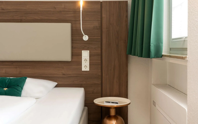 Arthotel ANA Liberty, Trademark Collection by Wyndham