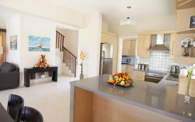 Three Bedroom Villa With Private Pool and Landscaped Garden