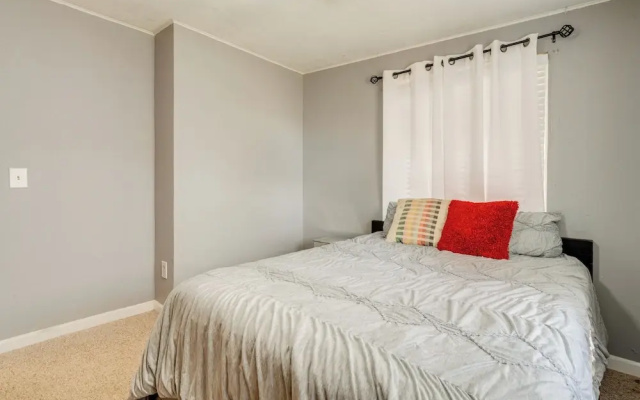 Lake Travis Access: Pet-friendly Lago Vista Home!