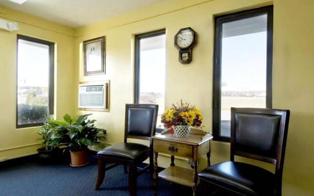 Americas Best Value Inn Frankfort