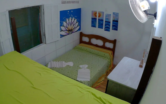 Quarto em Kitnet perto da primeira praia