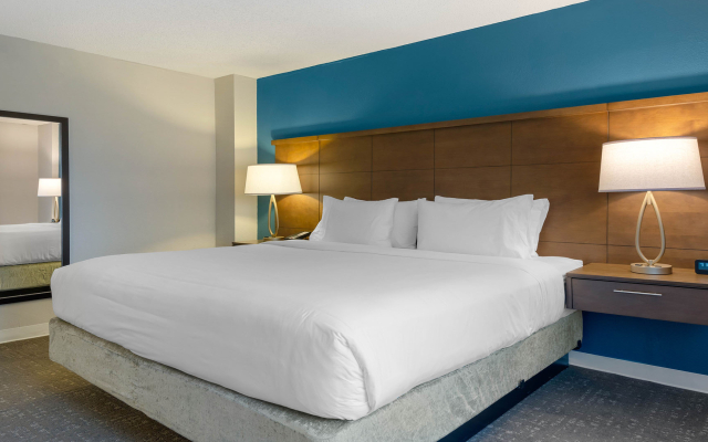 Staybridge Suites Calgary Airport by IHG