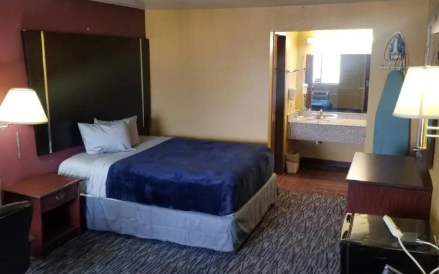 OSU 2 Queens WI-FI Hotel 208 Booking