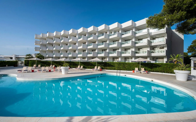 Отель THB Naeco Ibiza - Adults Only