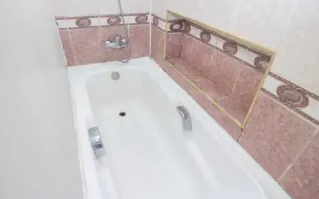 Hotel Olimpiyskiy