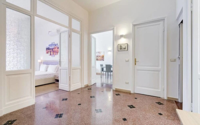 Bright and Modern 2 bed Flat in Prati