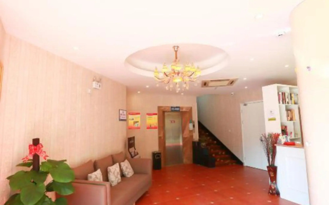 Pebble Motel(Shaoxing Lu Xun's Hometown Store)