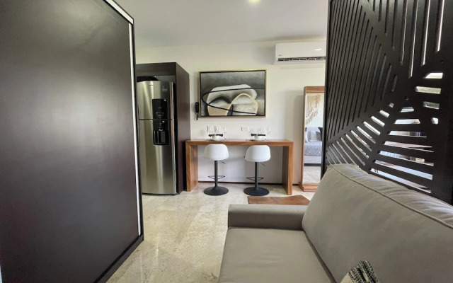 Modern Apartment By Yeah