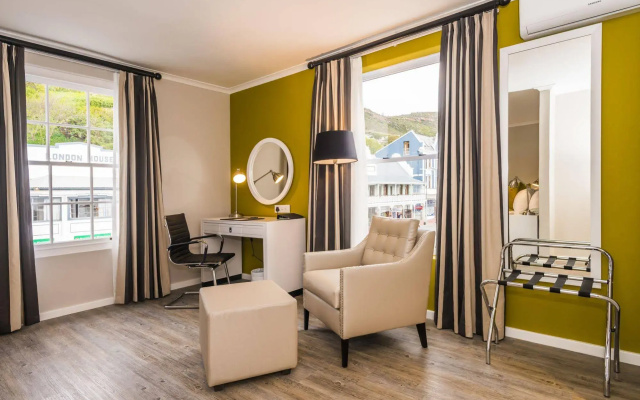Simon's Town Quayside Hotel