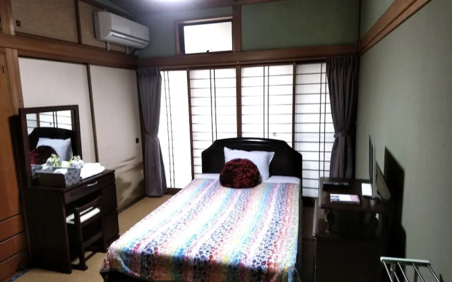 Hitoyoshi Mori no Hall Lady's Inn – Caters to Women