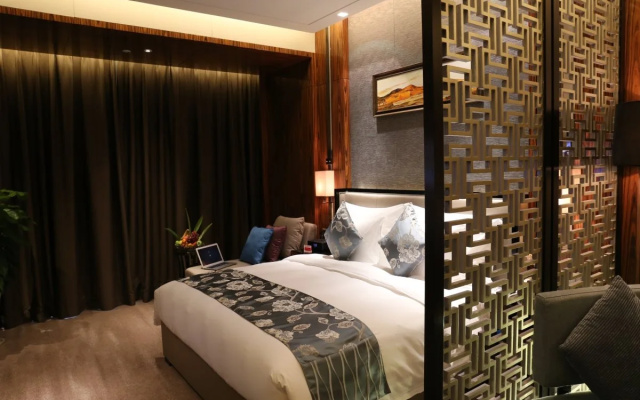 Ramada Plaza Liuzhou Liudong