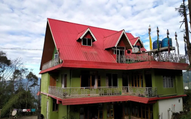 Sherpa Residency and Farmhouse