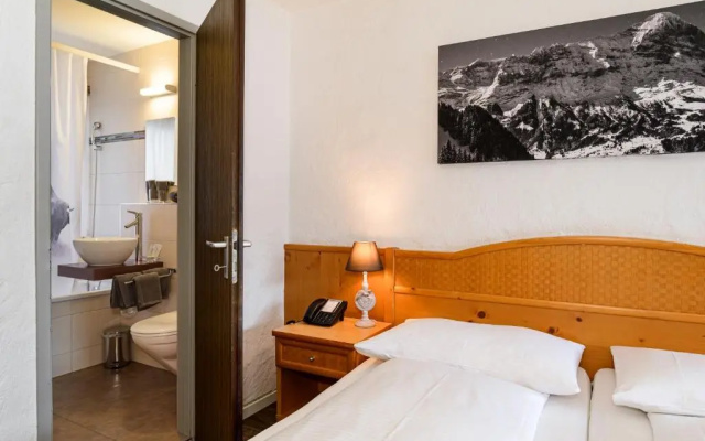 Jungfrau Lodge, Annex Crystal