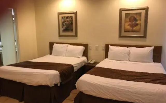 777 Motor Inn