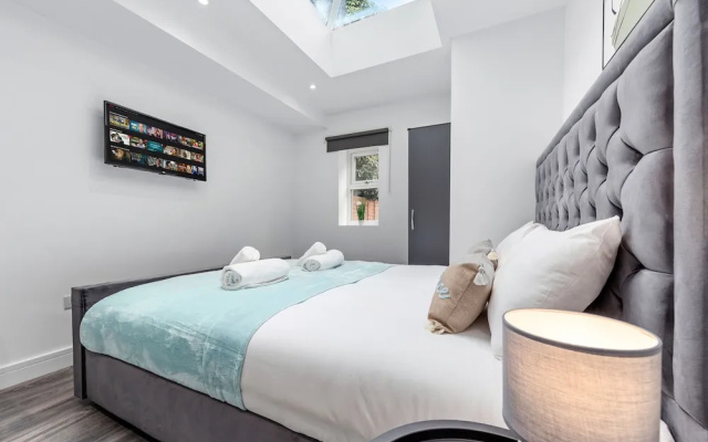 Impeccable Ensuite Room in Finsbury Park Londonn19