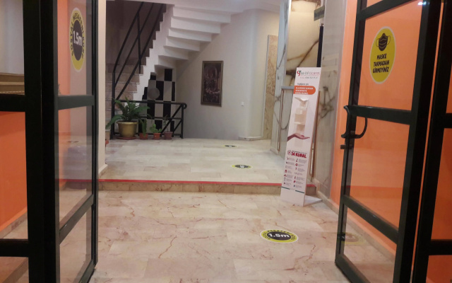 Club Urgench Hotel