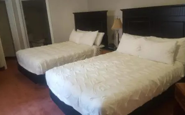 Cedar Park Inn