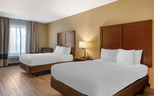 Comfort Inn & Suites at CrossPlex Village