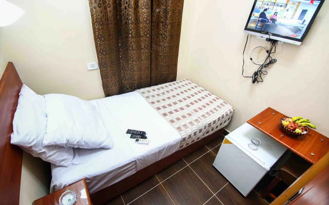 Lyly Hostel