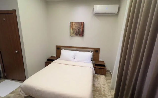 Italia house hotel