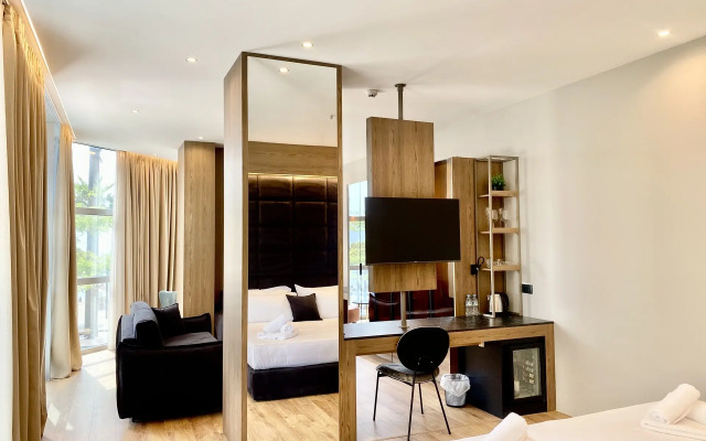 Elmar Hotel