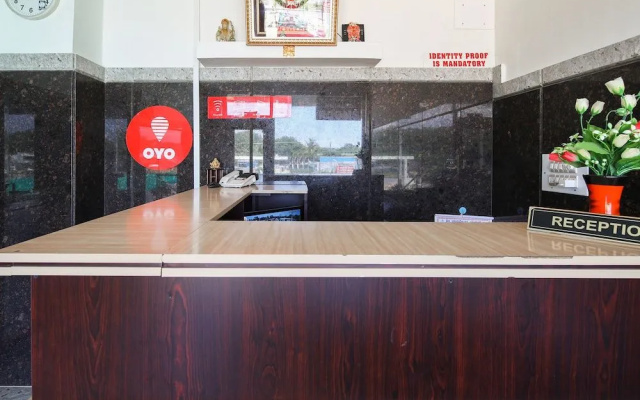 Kaaranji Residency by OYO Rooms