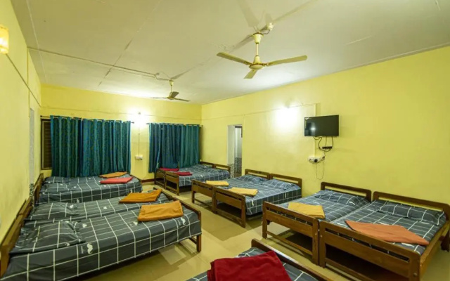 Kali river side homestay