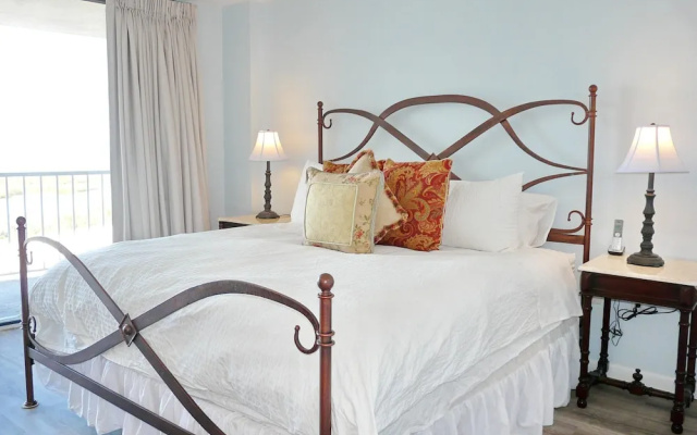 Breezy Beachfront Condo With Unmatched Views and Pool