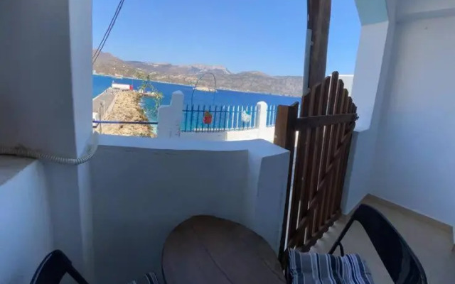 Hapsis Port House