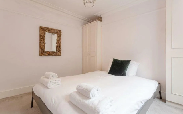 1 Bedroom Apartment in Camden