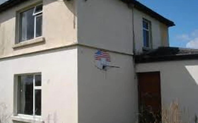 Oakwood House
