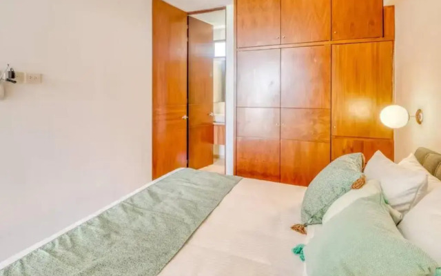 305 Amena Modern Secluded Penthouse w/ Private Pool & Gym