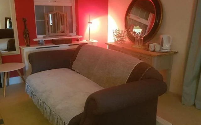 Knight Lodge