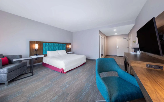 Hampton Inn by Hilton Columbus Downtown
