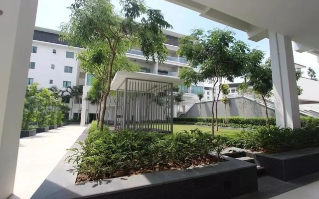 Royal Suites at Loft Imago Mall