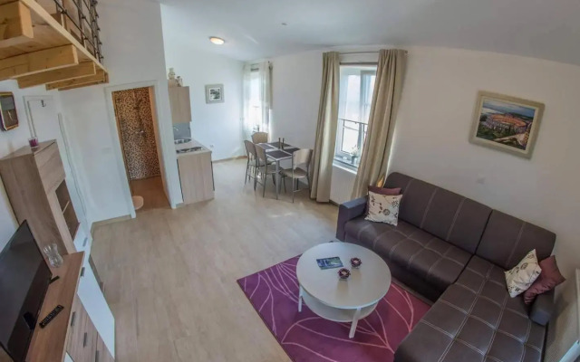 Apartments Nikic