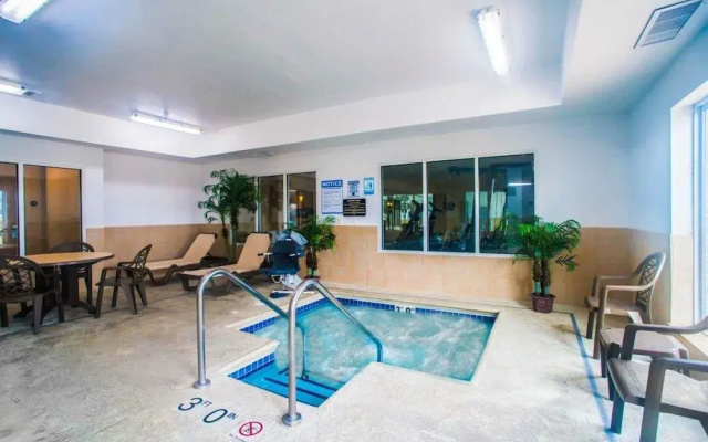 Sleep Inn & Suites
