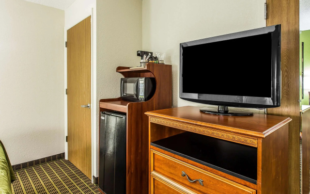 Quality Inn & Suites Orangeburg